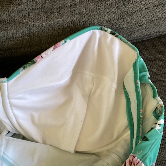 Torrid Push-up Molded Cup Peplum Swimsuit 6 Floral Multi way Retro Pinup - Picture 9 of 11